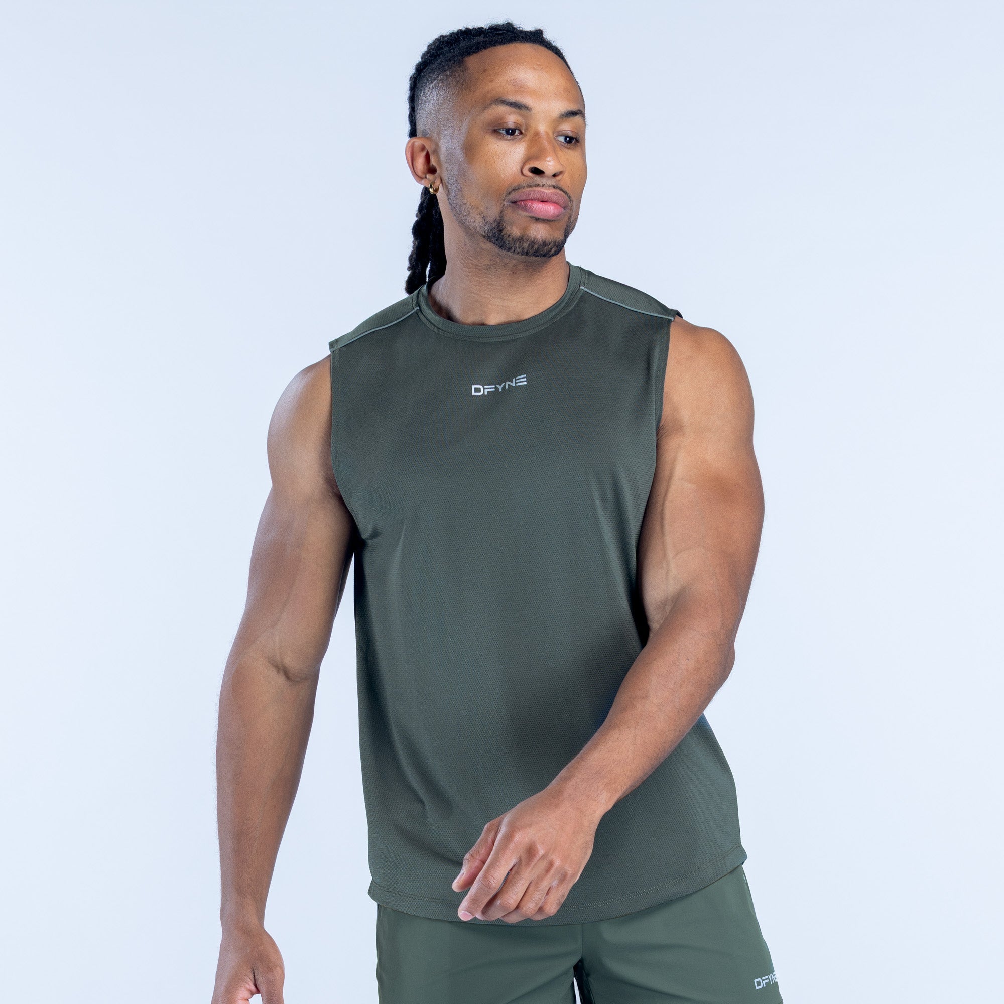 DFYNE Charge Tank