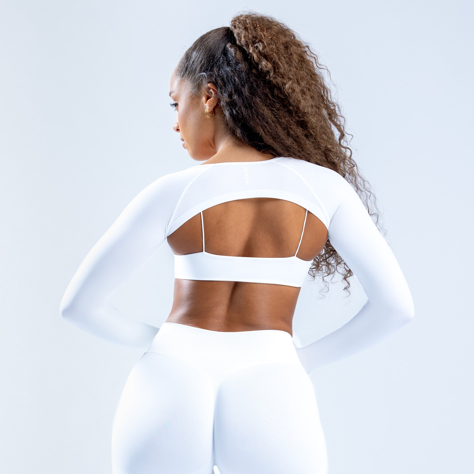 DFYNE Defy Long Sleeve Shrug